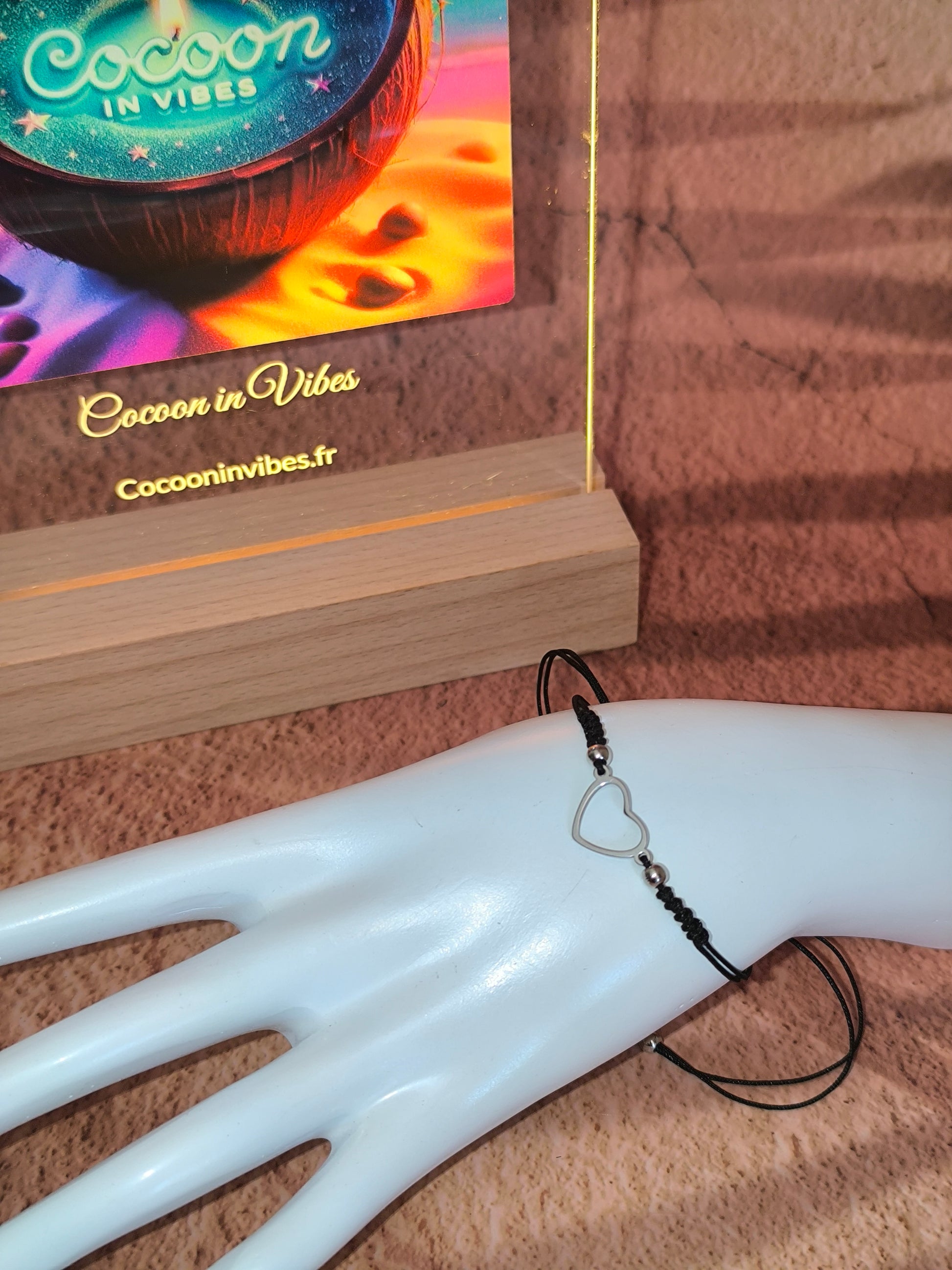 Bracelet Plaque finement Découpée en acier inoxydable – Petit Trésor à Porter