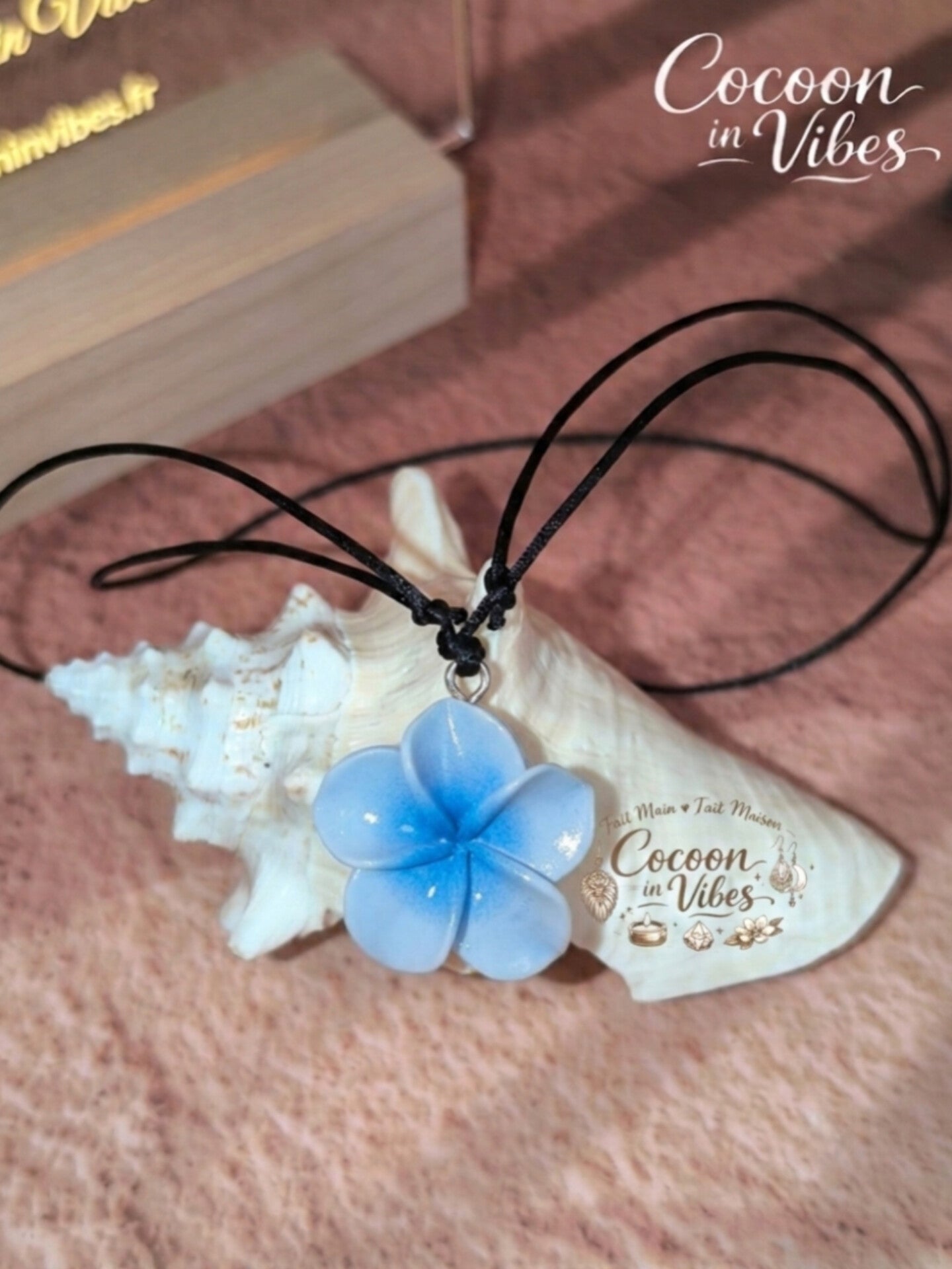 Collier Ras-de-cou & Parure Fleur de Monoï - Fait Main