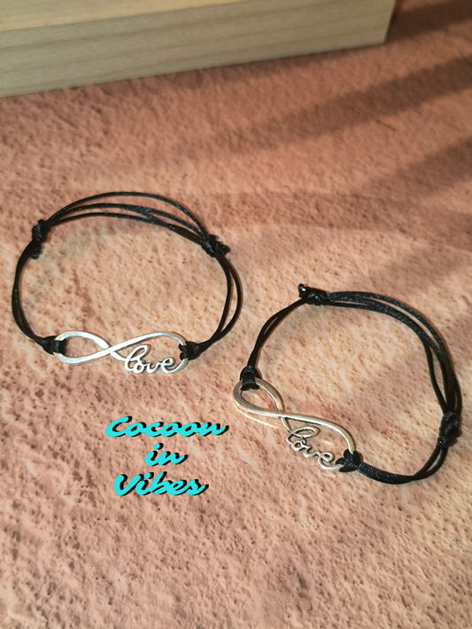 Bijoux de Couple Artisanaux – Infini Love, ajouré avec finesse
