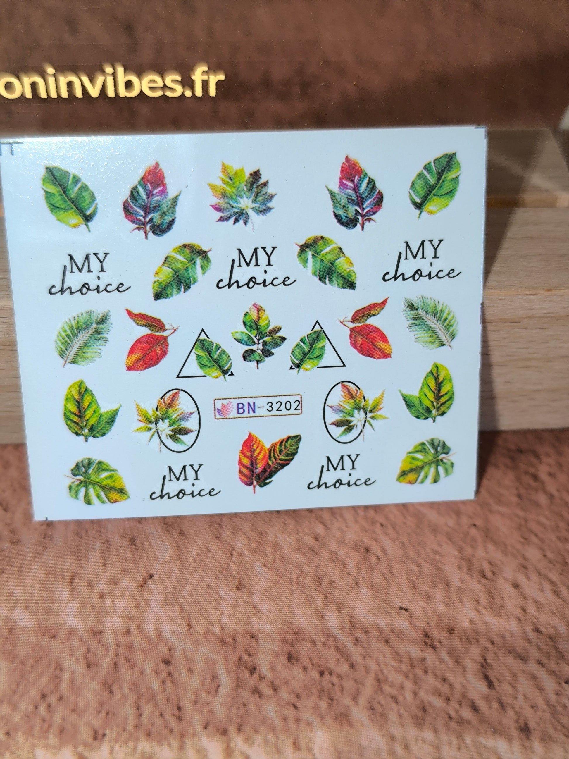 Stickers ongles Feuilles Tropicales & Oliviers - Vos ongles se mettent au vert… et à l’évasion