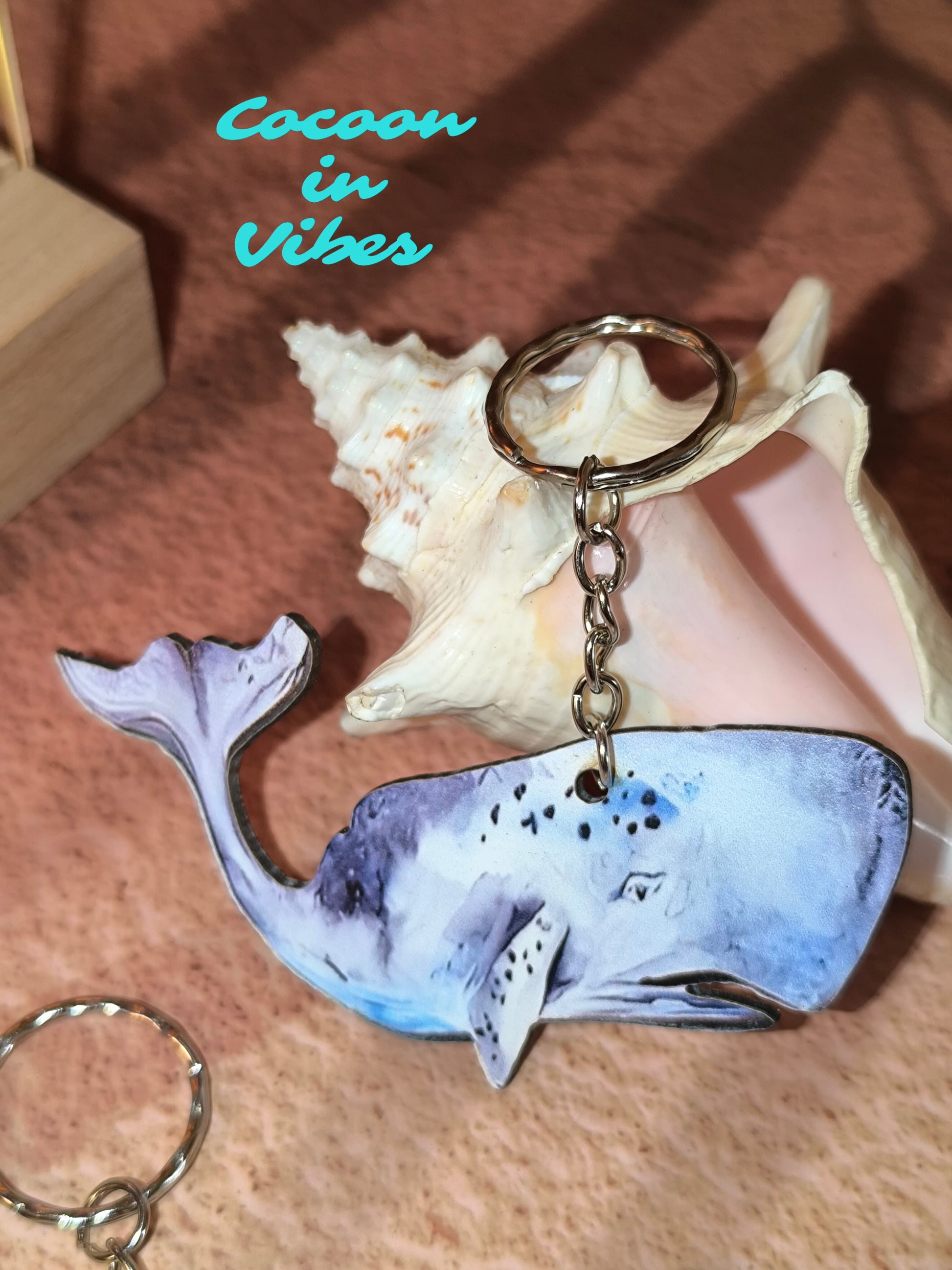 Porte-clé artisanal création Cocoon in Vibes – Petite Baleine
