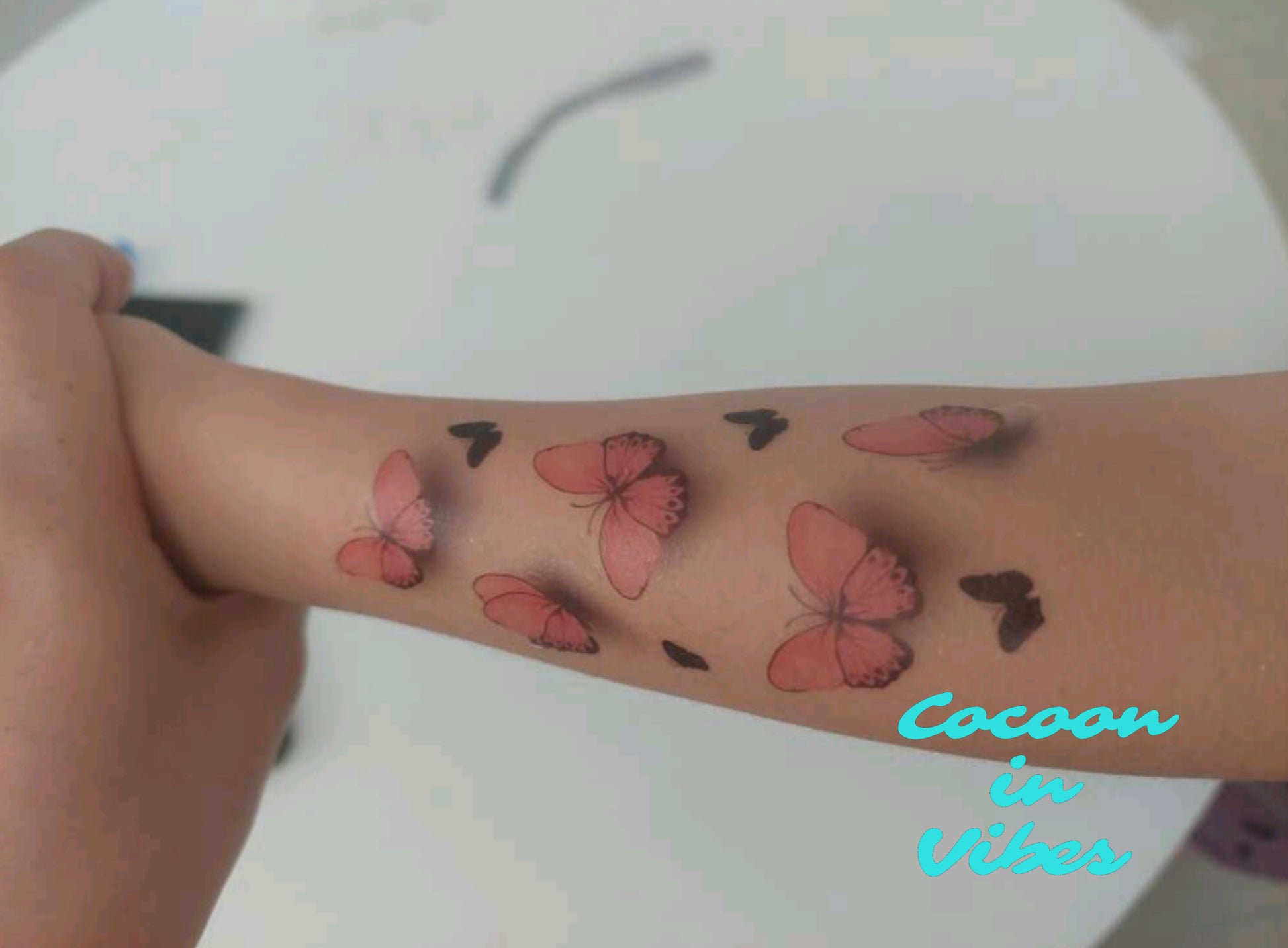 Tatouages Éphémères Papillons Ombrés – Légèreté et Poésie en 3D