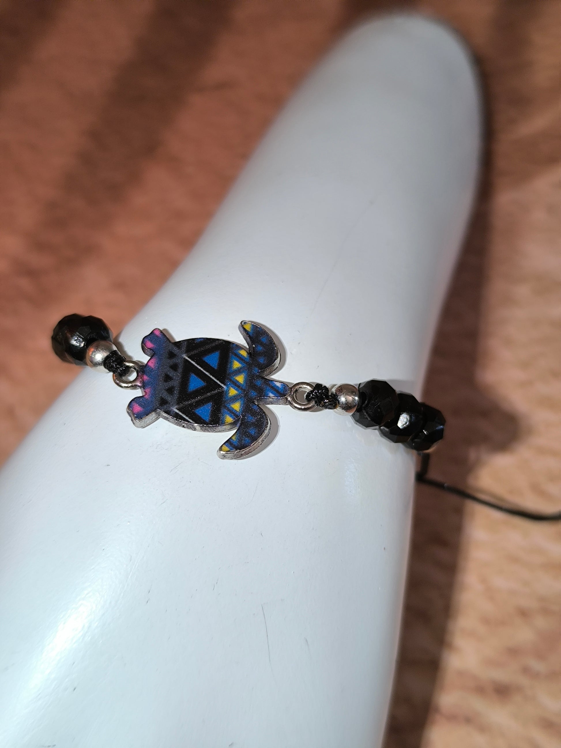 Bracelet Enfant Tortue Colorée – Esprit Plage & Aventure