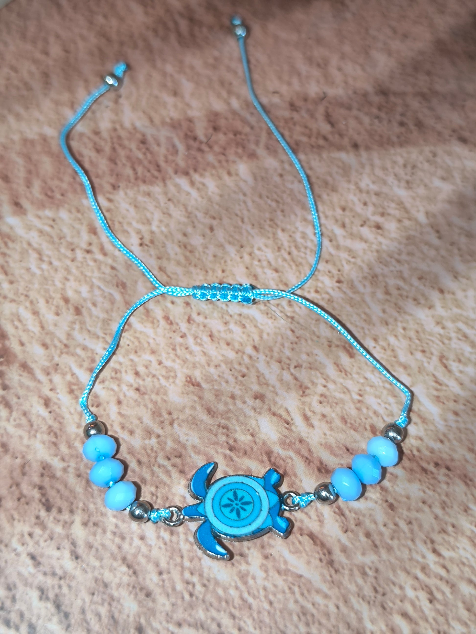 Bracelet Enfant Tortue Colorée – Esprit Plage & Aventure