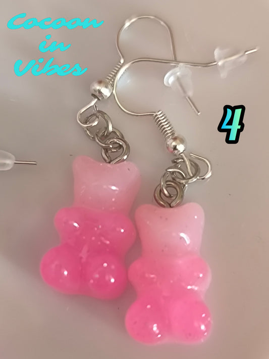 Boucles d’oreilles Nounours Gélifiés – N°4 Rose Claire → Rose Soutenu Opaque Pailletée (Création artisanale Cocoon In Vibes)