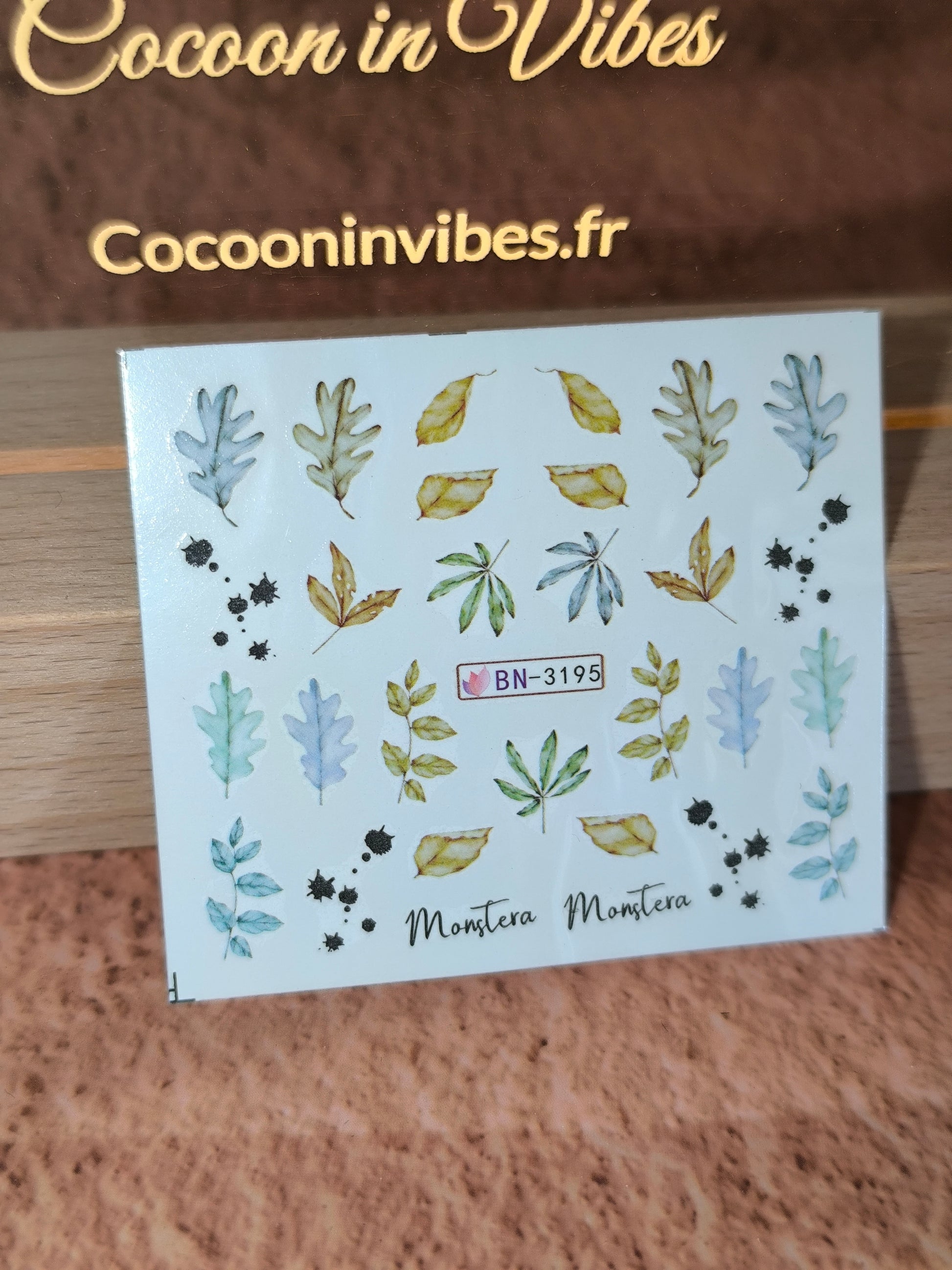 Stickers ongles Feuilles Tropicales & Oliviers - Vos ongles se mettent au vert… et à l’évasion