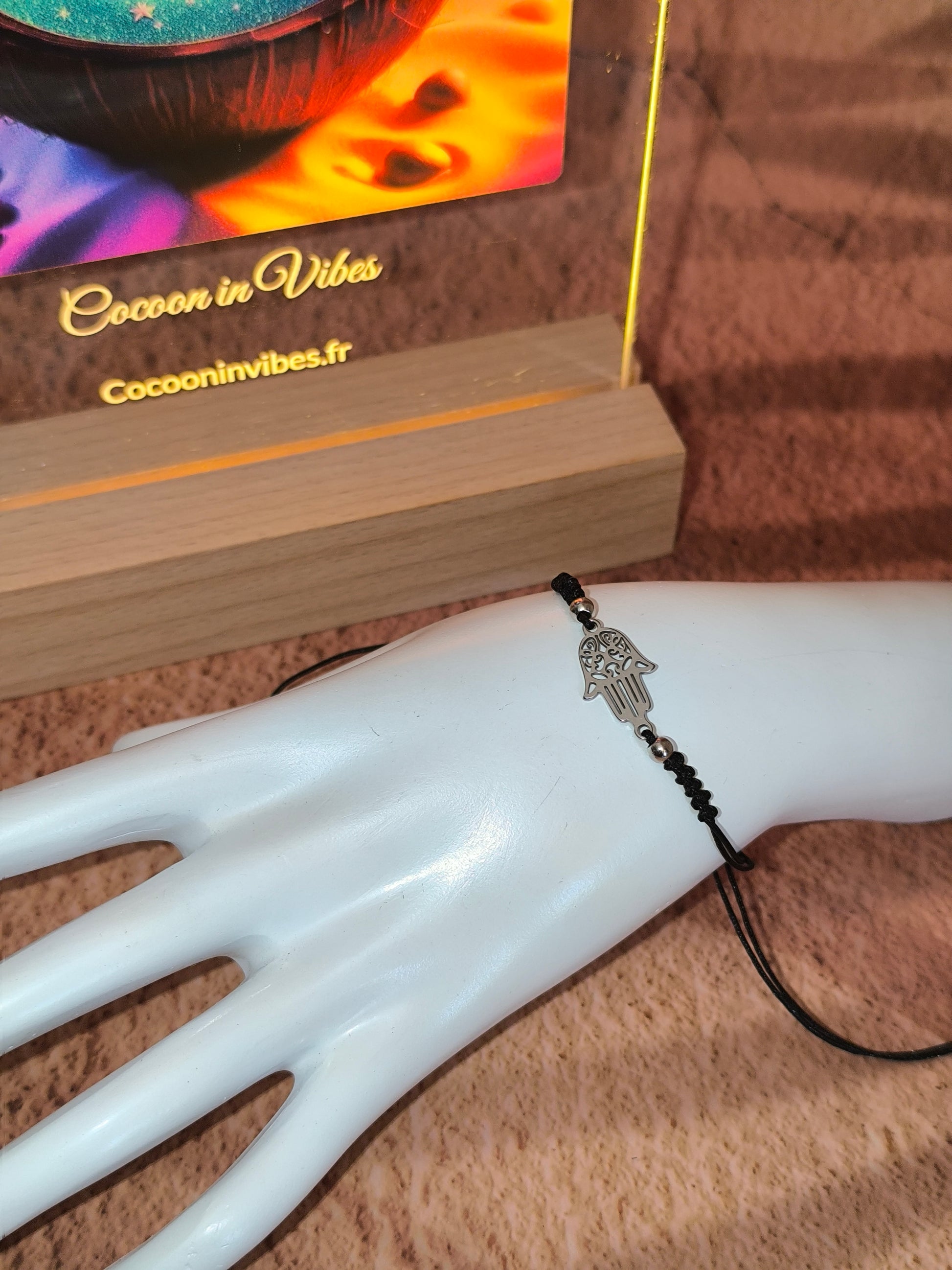 Bracelet Plaque finement Découpée en acier inoxydable – Petit Trésor à Porter