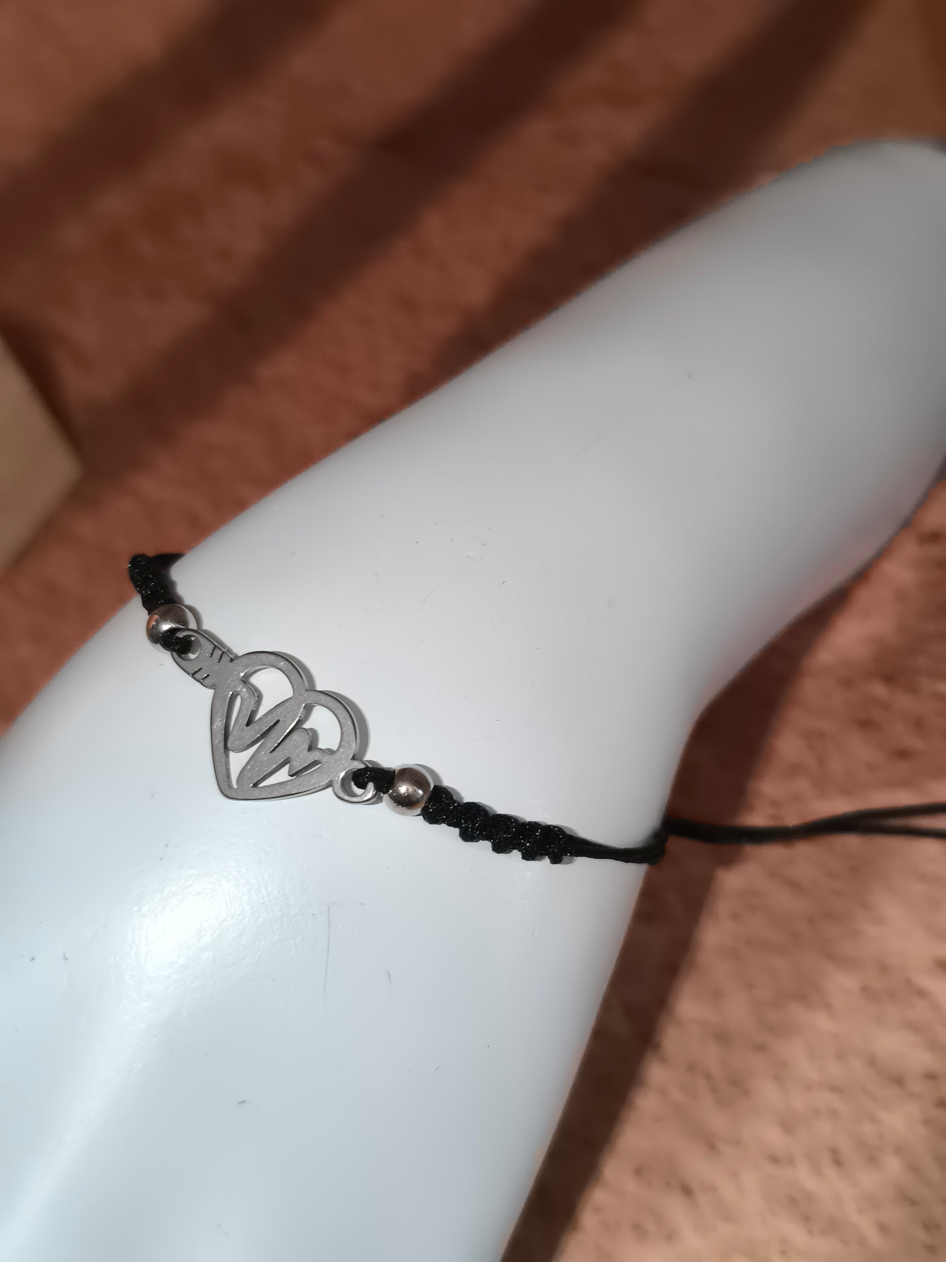 Bracelet Plaque finement Découpée en acier inoxydable – Petit Trésor à Porter