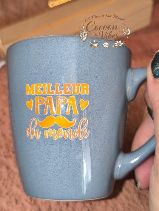 Tasse "Fête des Pères" Bleu Gris – MEILLEUR PAPA DU MONDE – Pièce unique, création artisanale Cocoon in Vibes