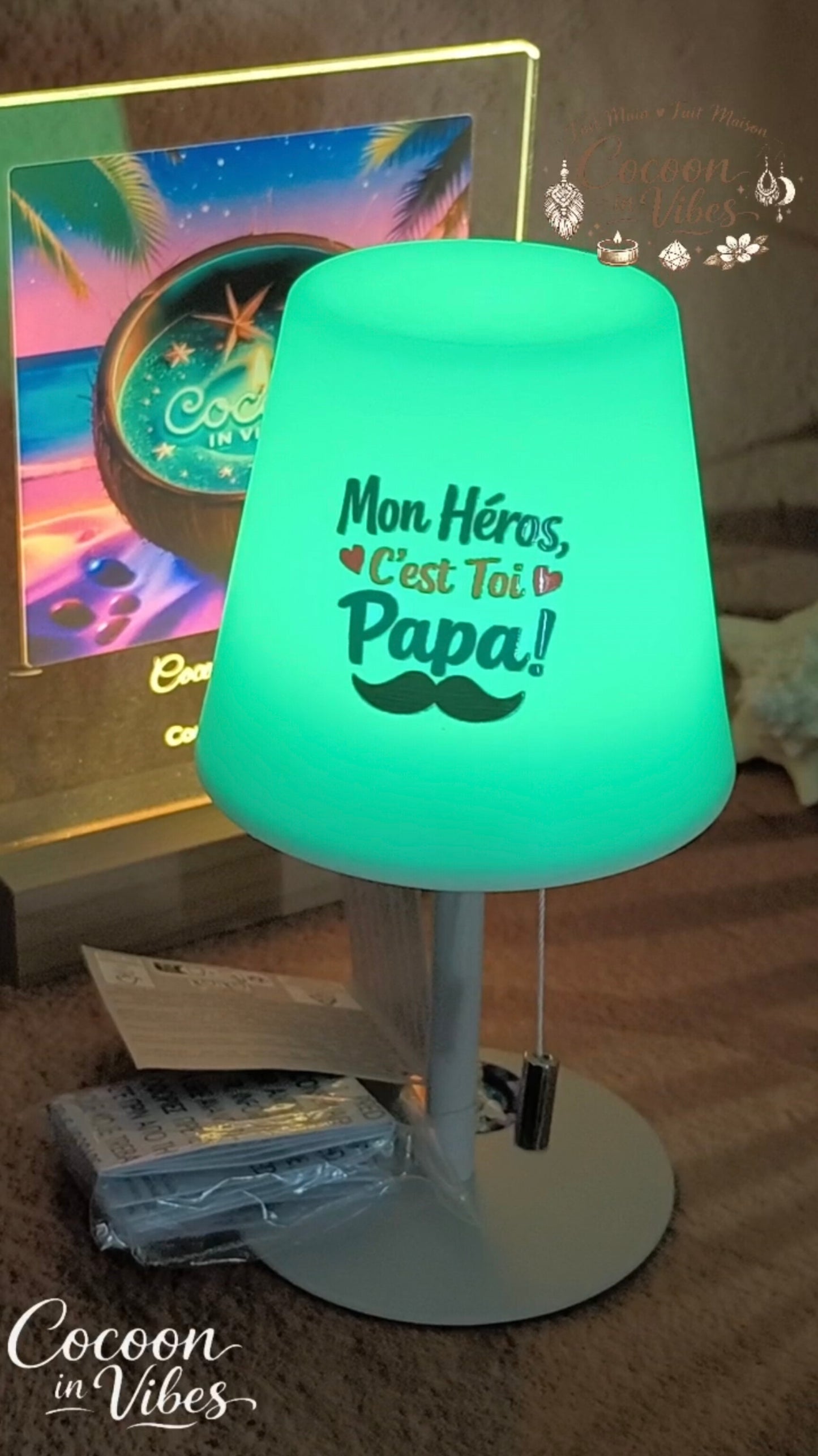 Petite Lampe LED Multicolore rechargeable Papa "Mon Héros, C'est Toi Papa !" – Création Artisanale Exemplaire Unique