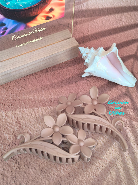 Grande pince à cheveux Duo de Fleurs – Coloris Caramel (11,5 cm x 5,5 cm)
