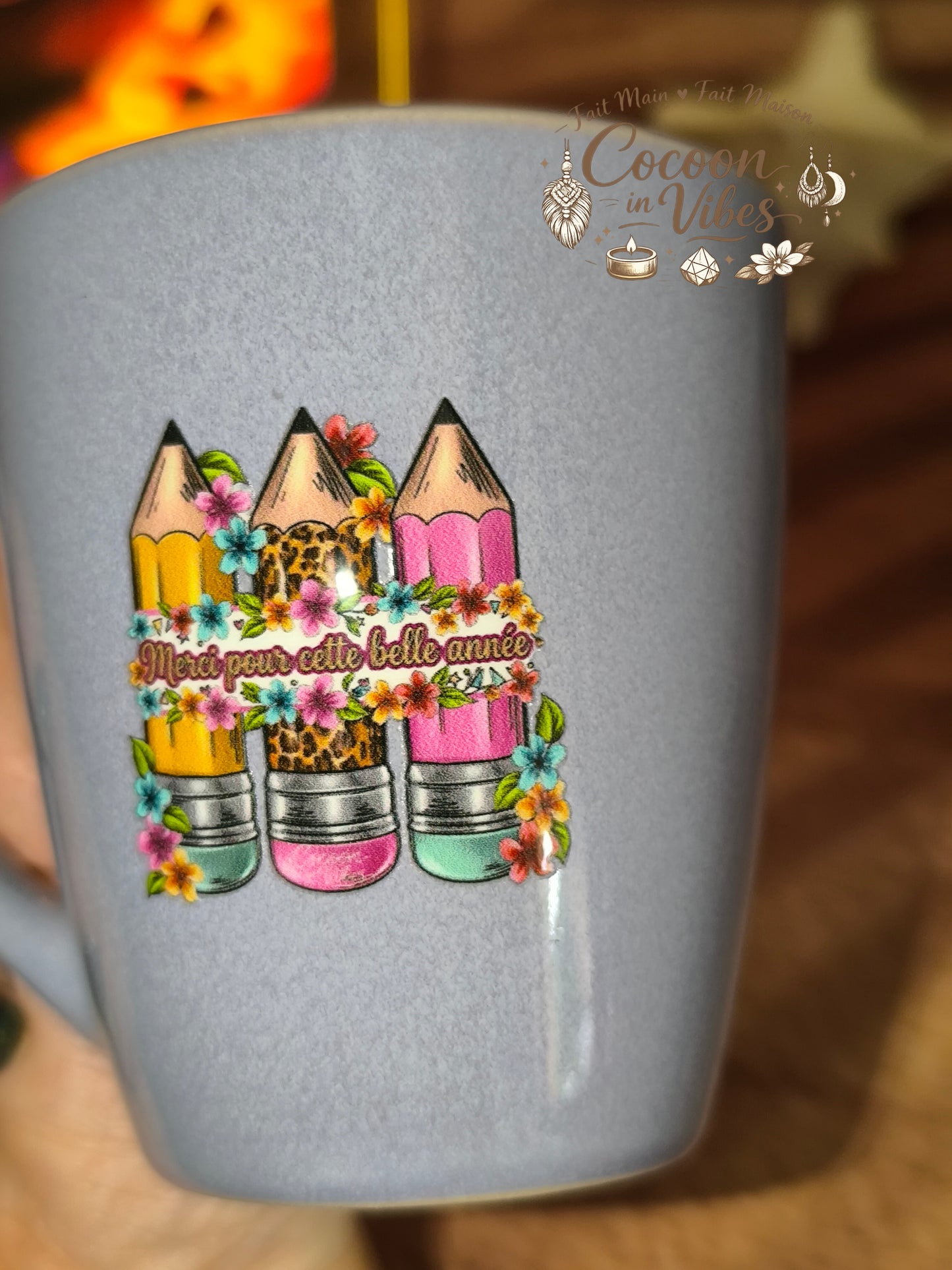 Tasse "Fin d'année scolaire" Violette – MERCI POUR CETTE BELLE ANNÉE – Pièce unique, création artisanale Cocoon in Vibes