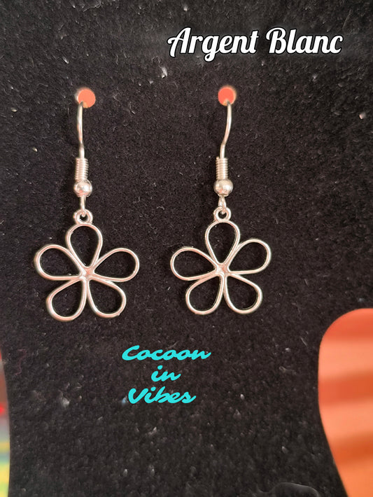 Boucles d’oreilles artisanales fleurs “Soléa” – Acier inoxydable, 5 coloris, Signature by Cocoon in Vibes