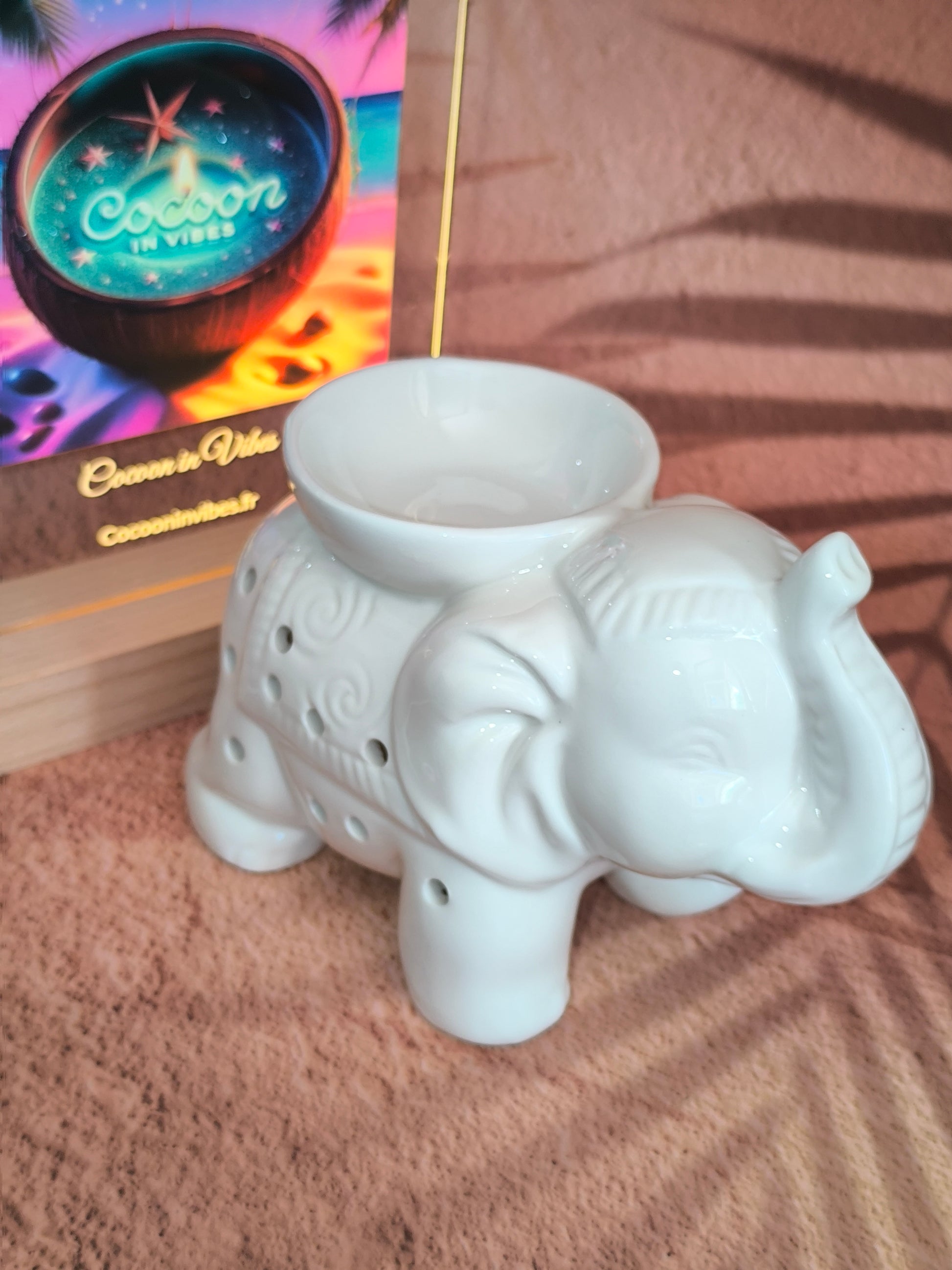Brûleur en Céramique Blanc – Modèle Tandor Éléphant