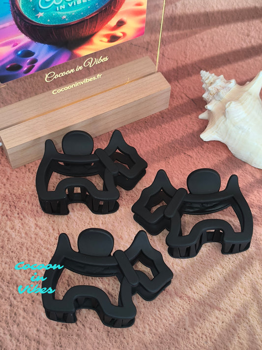 Grande pince cheveux Canaille – Motif chien ajouré – Ébène (8,5 cm x 6 cm)