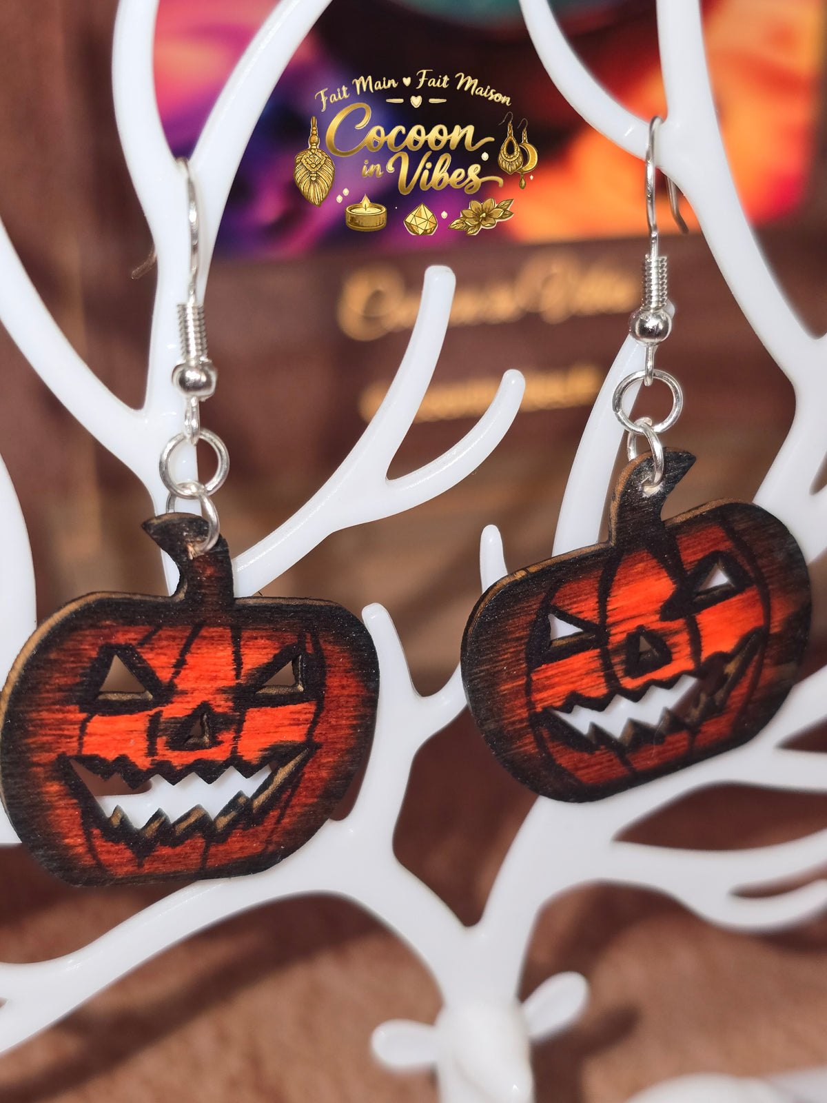Boucles d'oreilles Artisanales en Bois « Citrouille Flamboyante » - Collection Éphémère Halloween