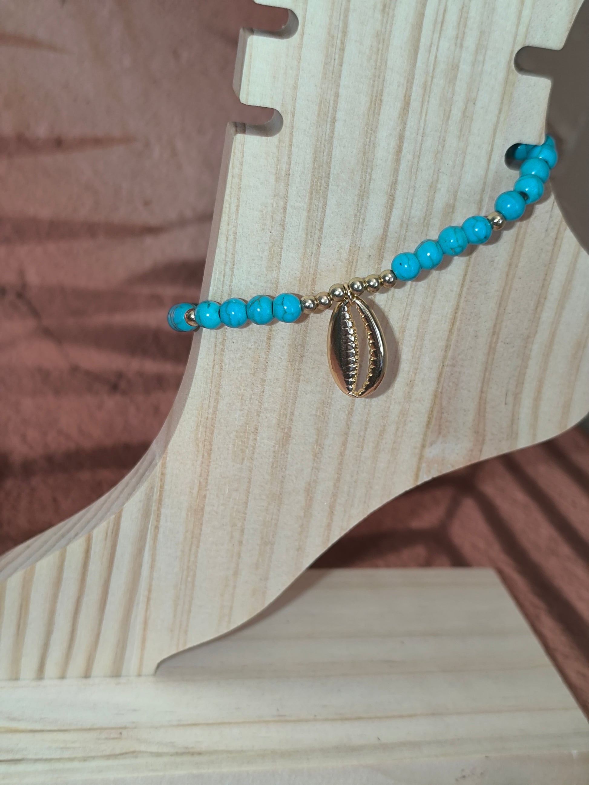 Chaine de Cheville Bohème – Turquoise, Céramique & Pendentifs Marins